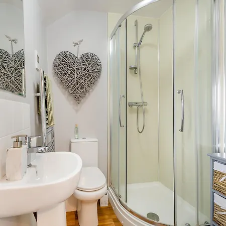 Church View - Uk45697 피커링